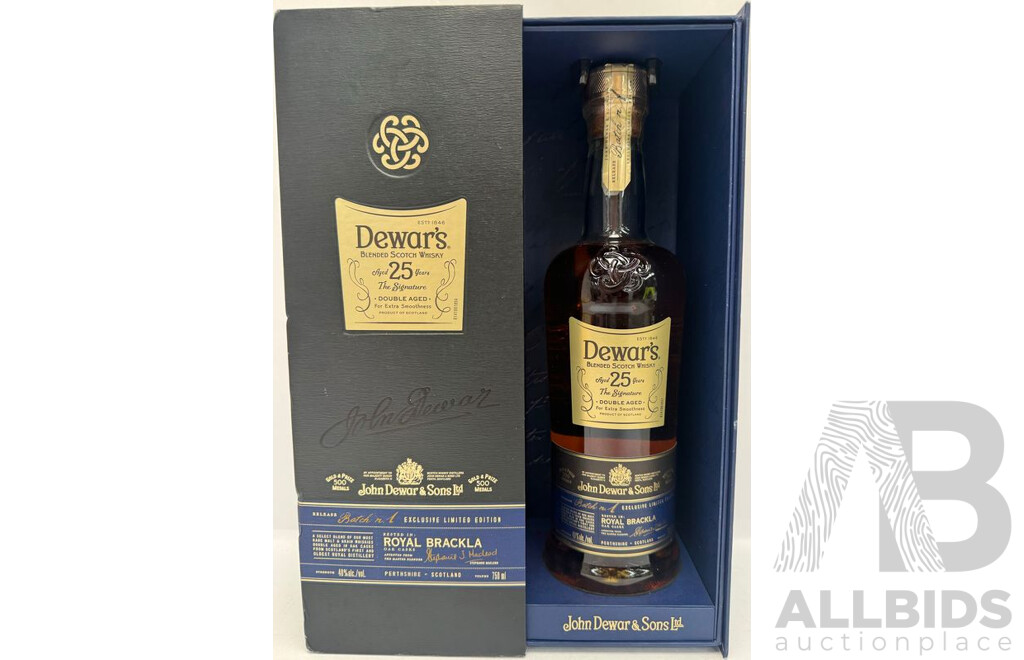 Dewar's 25 Year Old Blended Scotch Whisky 700mL