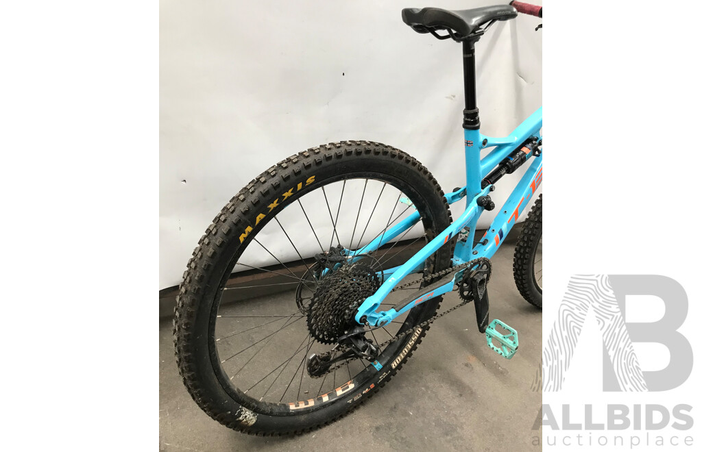 Whyte T-130 12-Speed Mountain Bike