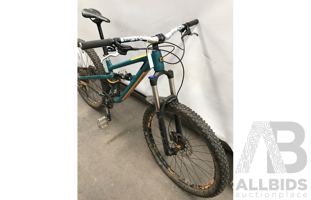 Polygon Siskiu 18 Speed Mountain Bike