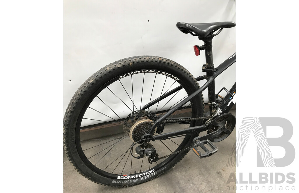 Trek Marlin 21 Speed Mountain Bike