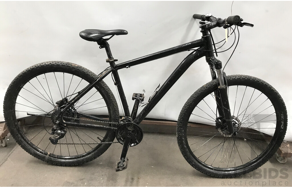 Merida Black Painted 27 Speed Mountain Bike