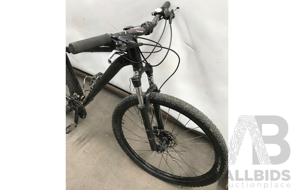 Merida Black Painted 27 Speed Mountain Bike