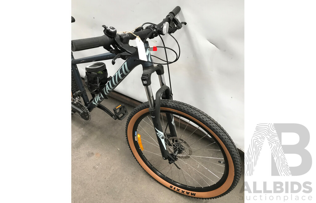 Specialized 16 Speed Mountain Bike