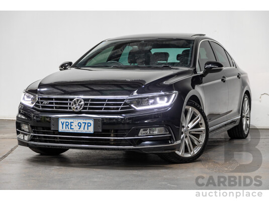 11/2015 Volkswagen Passat 140 TDI Highline R-Line Pack 3C B8 MY16 4d Sedan Deep Black Pearl Turbo Diesel 2.0L