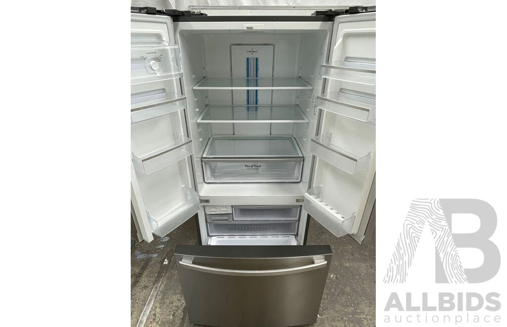 Westinghouse 524L French Door Fridge