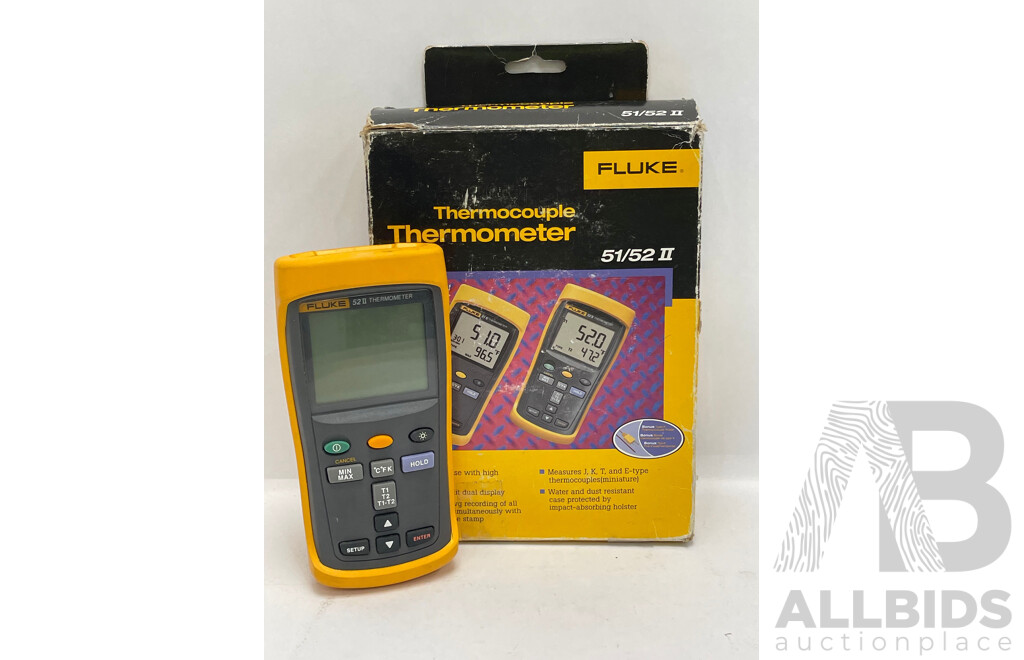 Fluke 52II Digital Thermometer