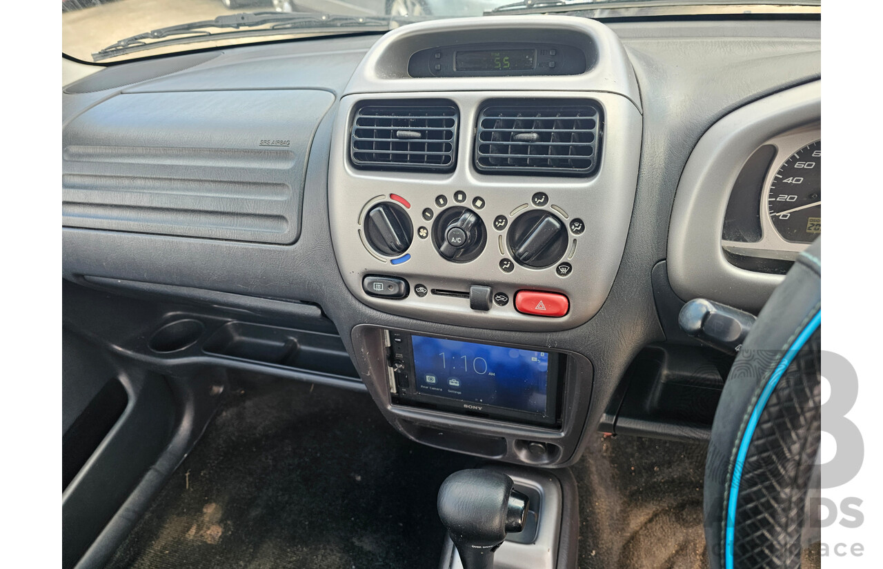 7/2003 Holden Cruze  YG 4d Wagon Red 1.5L