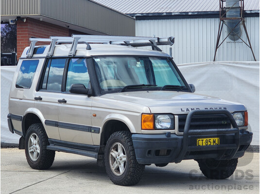 6/2001 Land Rover Discovery Td5 (4x4)  4d Wagon Gold 2.5L