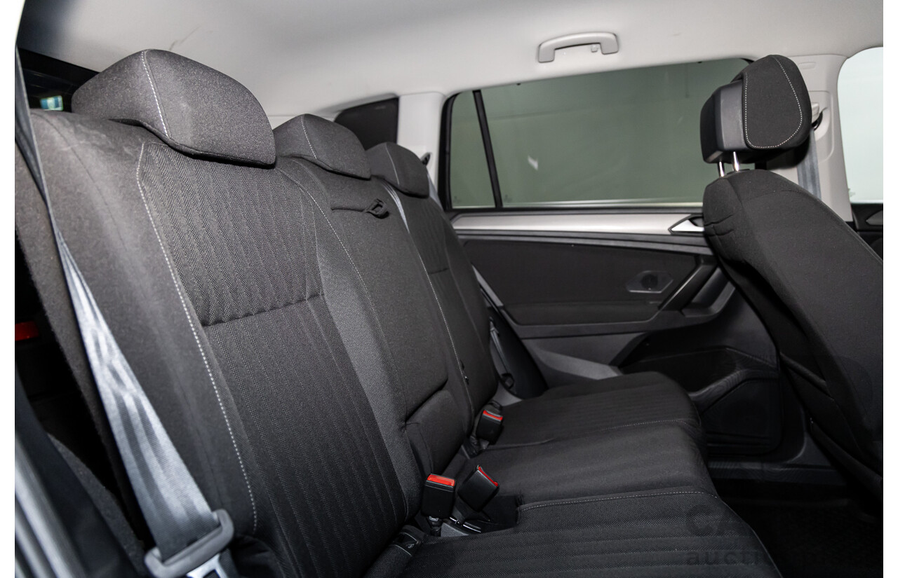 11/2022 Volkswagen Tiguan Allspace 162TSI Adventure (AWD) 5NA MY22 4D Wagon Platinum Grey Metallic Turbo 2.0L