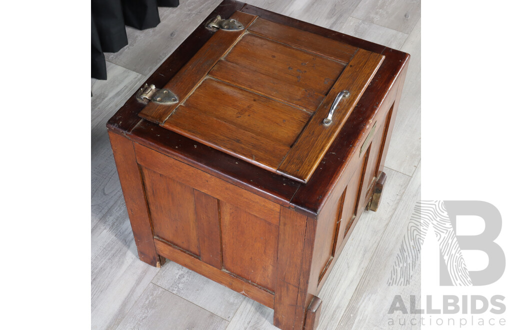 Vintage Oak Ice Chest