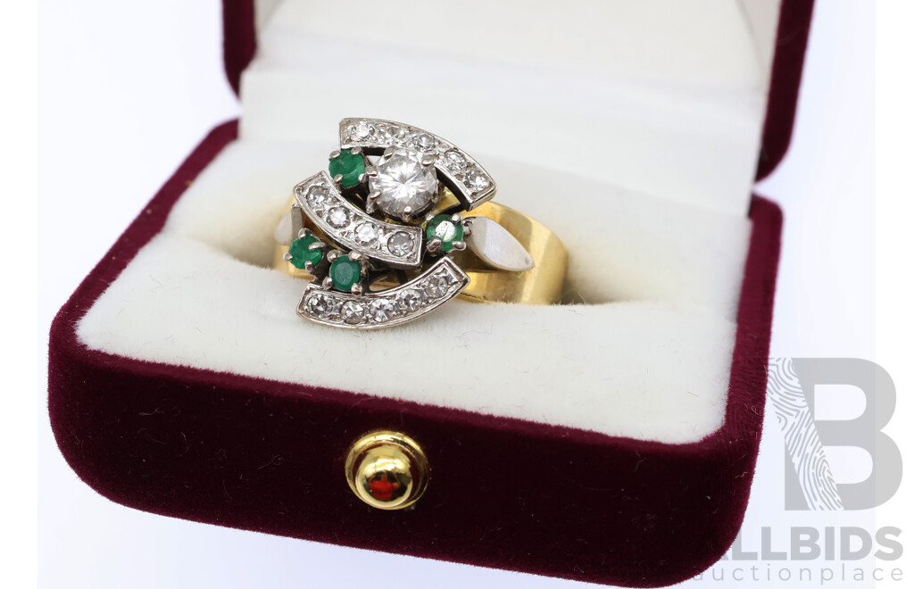 18ct Vintage Diamond & Emerald Cluster Ring, TDW0.50ct/E 0.20ct, Size S, 12.33 Grams