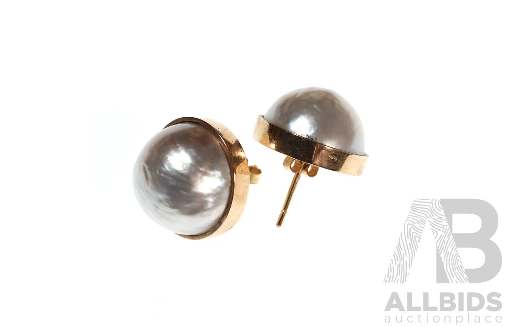 9ct Vintage Japanese Mabe Pearl Stud Earrings, 18mm, 13.48 Grams