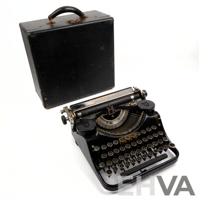 Vintage Underwood Universal Typewriter with Original Case and Spare Ink Ribbon, Made in Canada