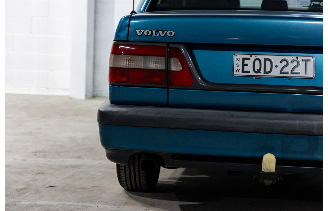 3/1996 Volvo 8 50 SE 4d Sedan Turquoise 2.4L