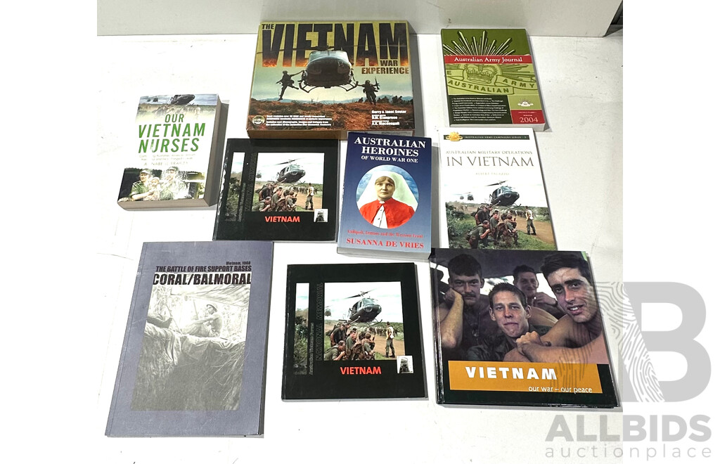 Collection Books Related to Australias Vietnam War Experience