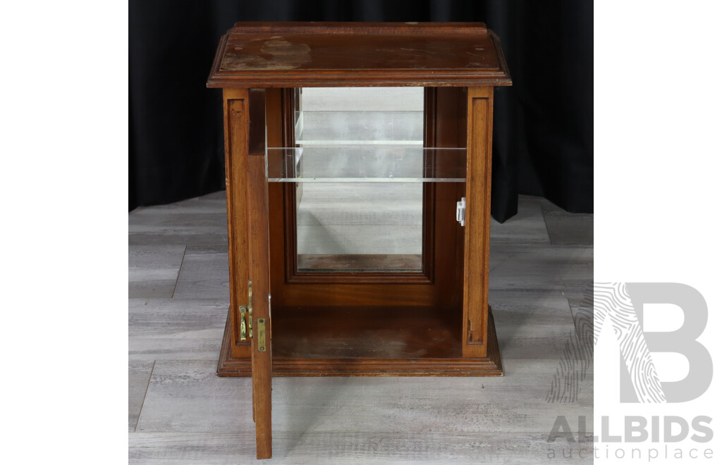 Small Oak Glass Front Tabernacle