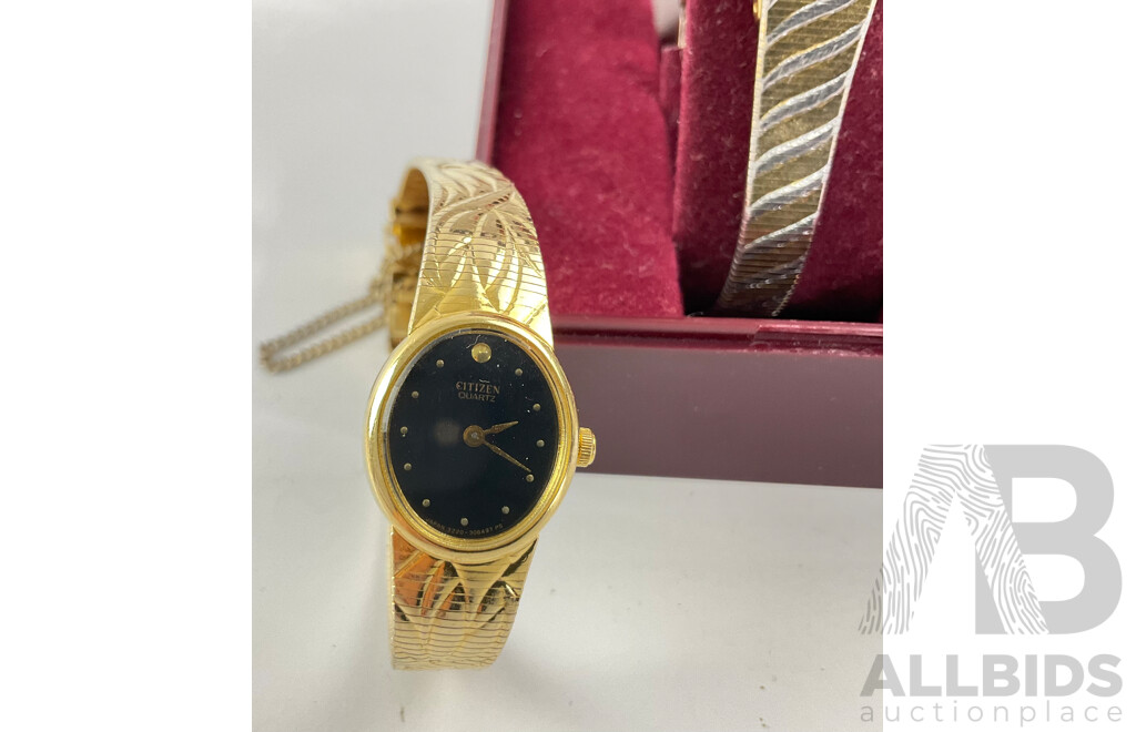 Vintage Ladies Citizen and Pulsar Gold Tone Dress (2) Watches