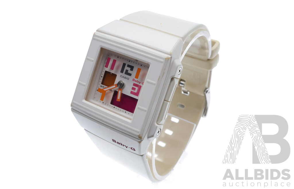 Casio Baby-G BGA-200PD Ladies Analogue/Digital Wrist Watch - White in Original Presentation Case