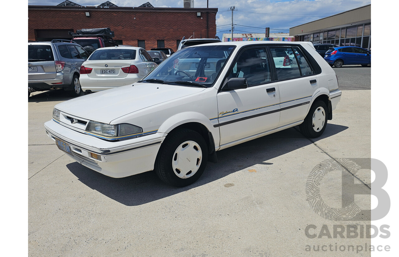 10/1990 Nissan Pulsar Q  5d Hatchback White 1.8L