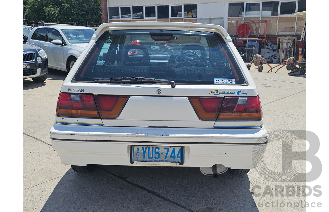 10/1990 Nissan Pulsar Q  5d Hatchback White 1.8L