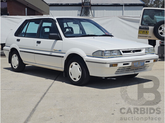 10/1990 Nissan Pulsar Q  5d Hatchback White 1.8L