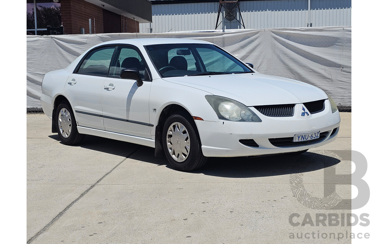 9/2003 Mitsubishi Magna ES TL 4d Sedan White 3.5L