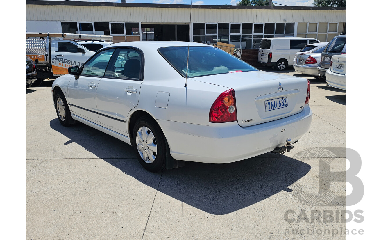 9/2003 Mitsubishi Magna ES TL 4d Sedan White 3.5L