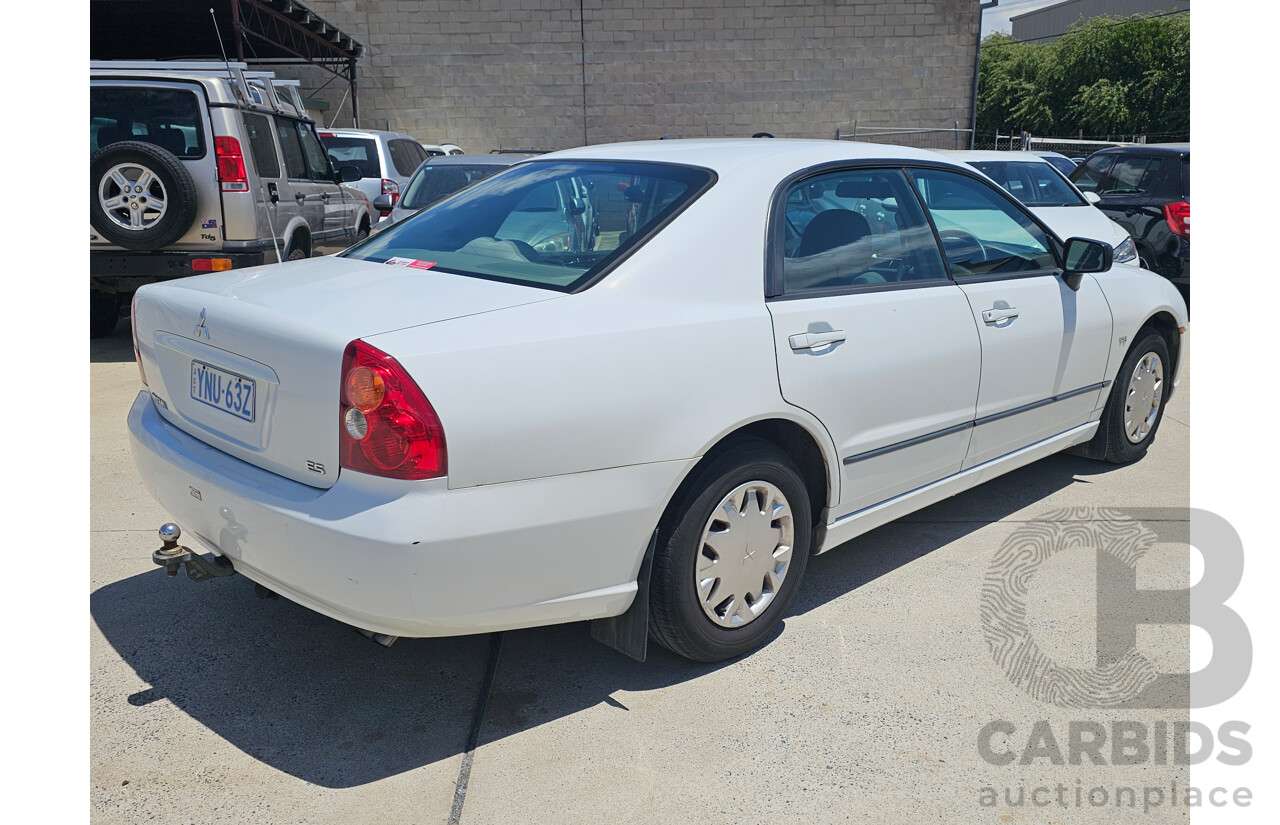 9/2003 Mitsubishi Magna ES TL 4d Sedan White 3.5L