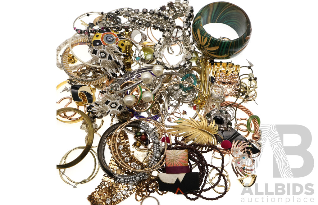 Large Collection of Interesting Costume Jewellery Items in Tin