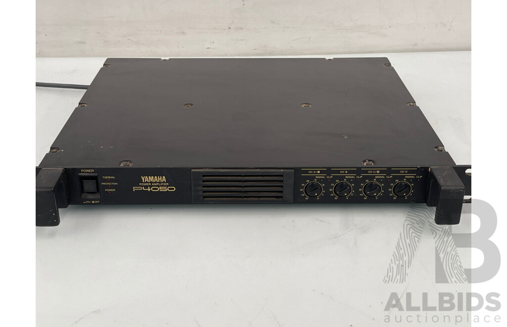 Yamaha P4050 Power Amplifier