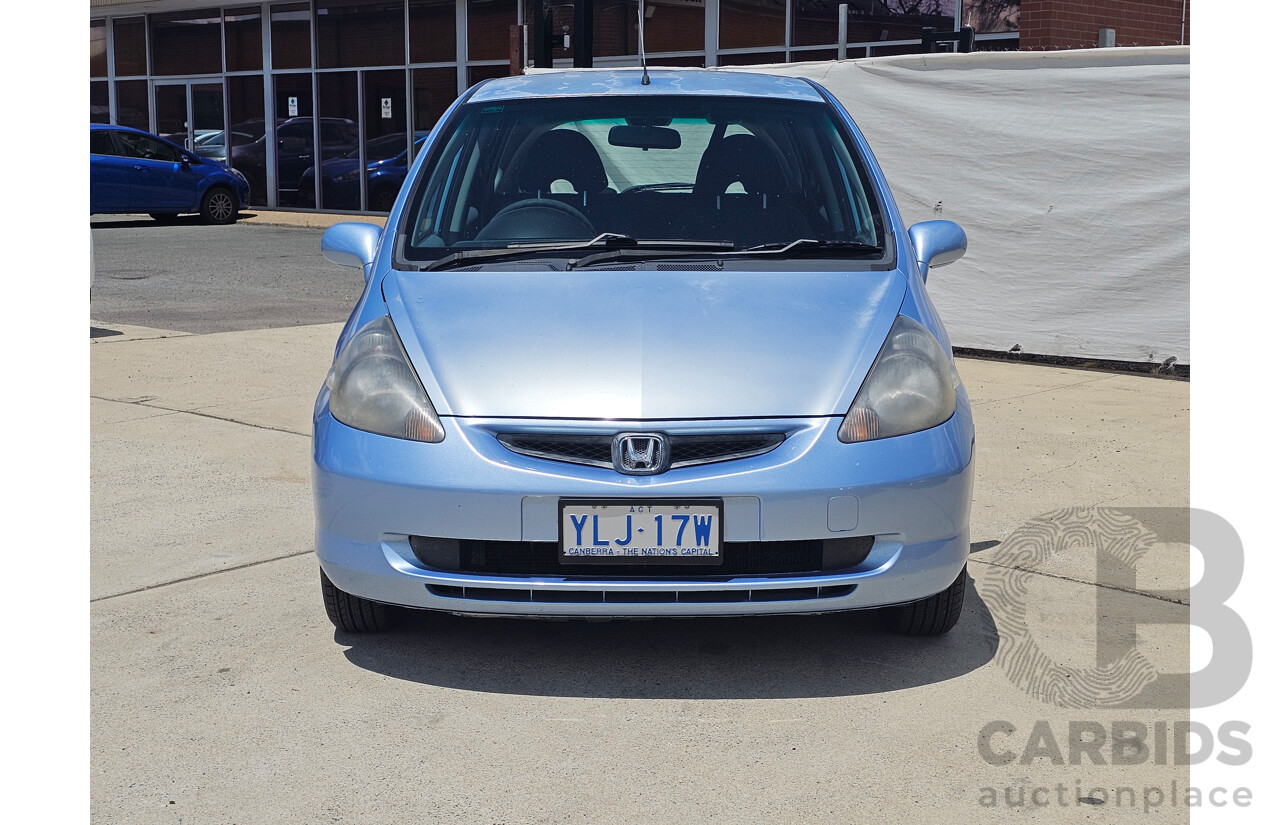 10/2002 Honda Jazz GLi  5d Hatchback Blue 1.3L