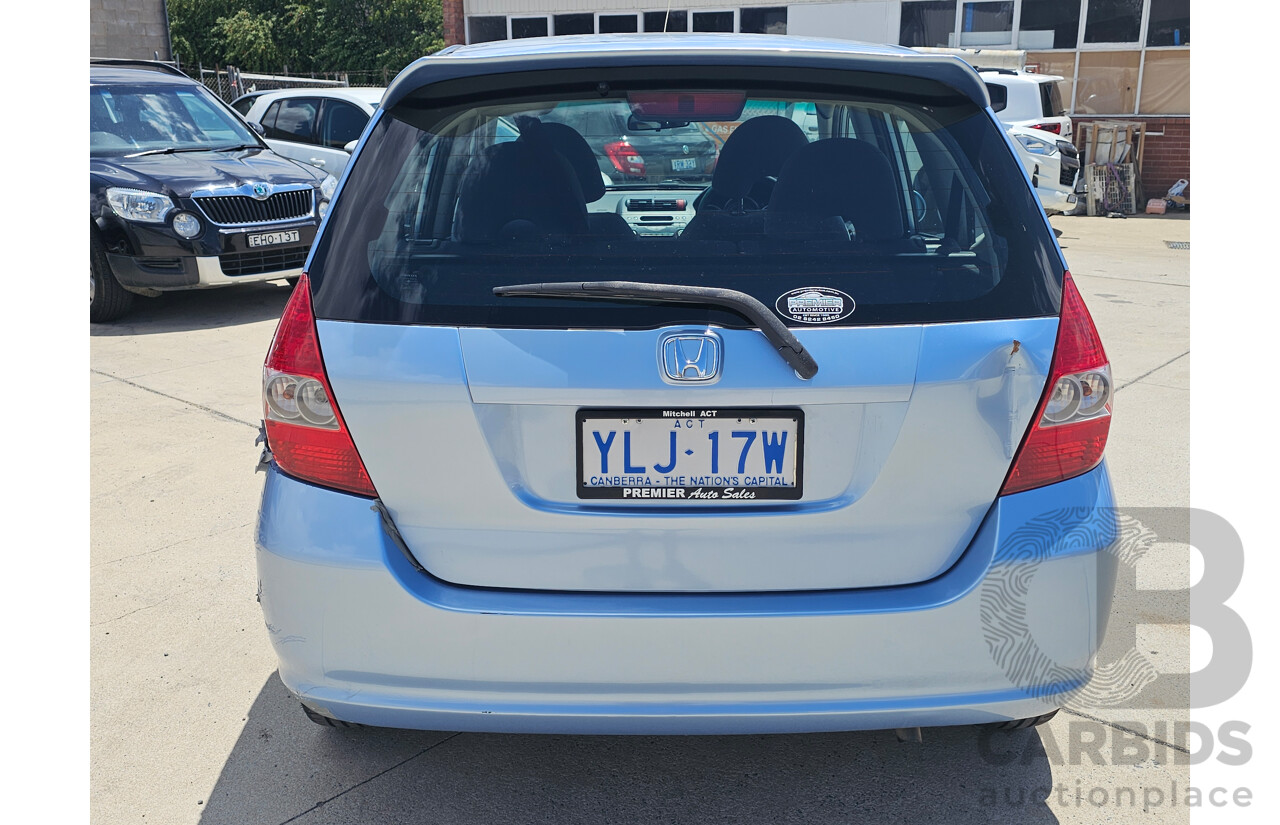 10/2002 Honda Jazz GLi  5d Hatchback Blue 1.3L