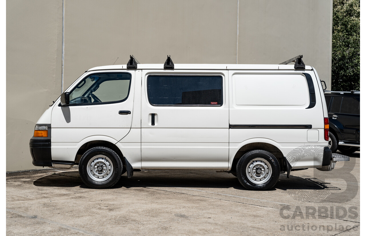 1/2000 Toyota Hiace  RZH103R 4d Van White 2.4L