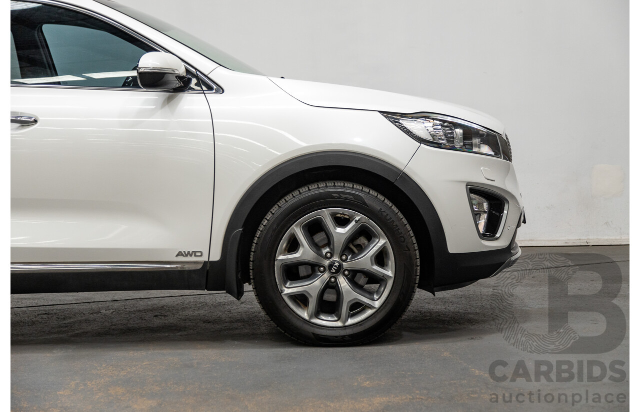 7/2015 Kia Sorento Platinum (4x4) UM 4d Wagon White Turbo Diesel 2.2L - 7 Seater