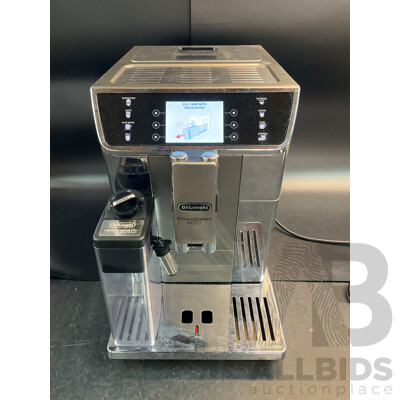 DeLonghi PrimaDonna Elite Fully Automatic Espresso Machine ( ECAM650.55.MS)