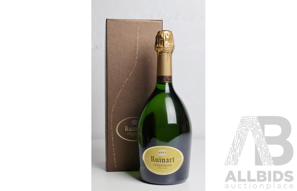 Boxed Ruinart Champagne Vintage 2005