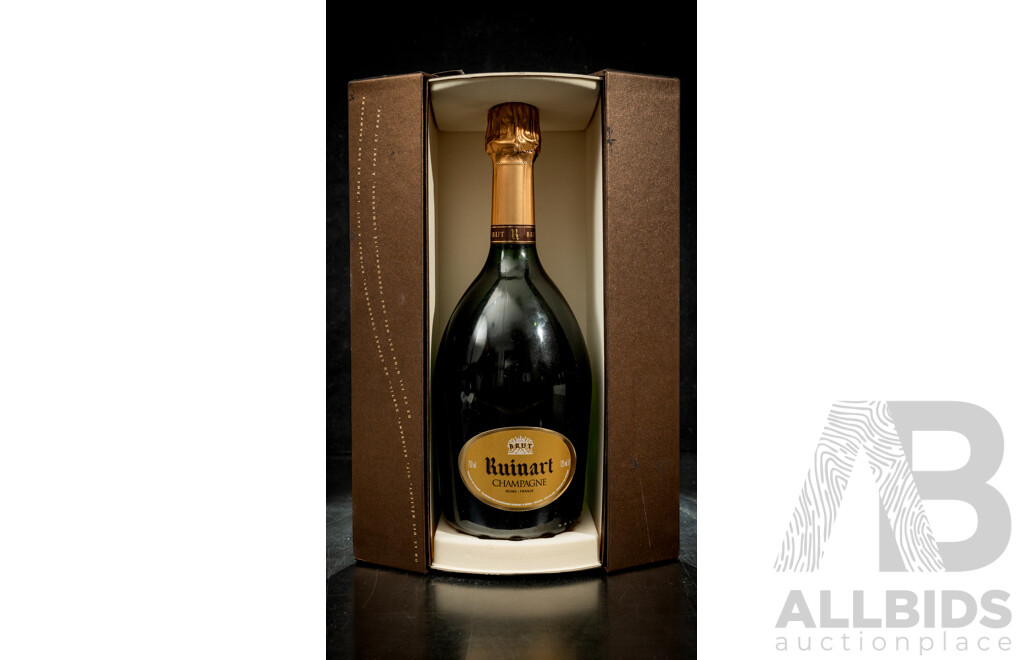 Boxed Ruinart Champagne