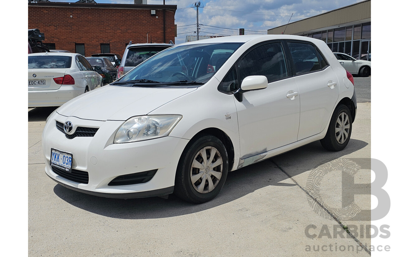 11/2007 Toyota Corolla Ascent ZRE152R 5d Hatchback White 1.8L