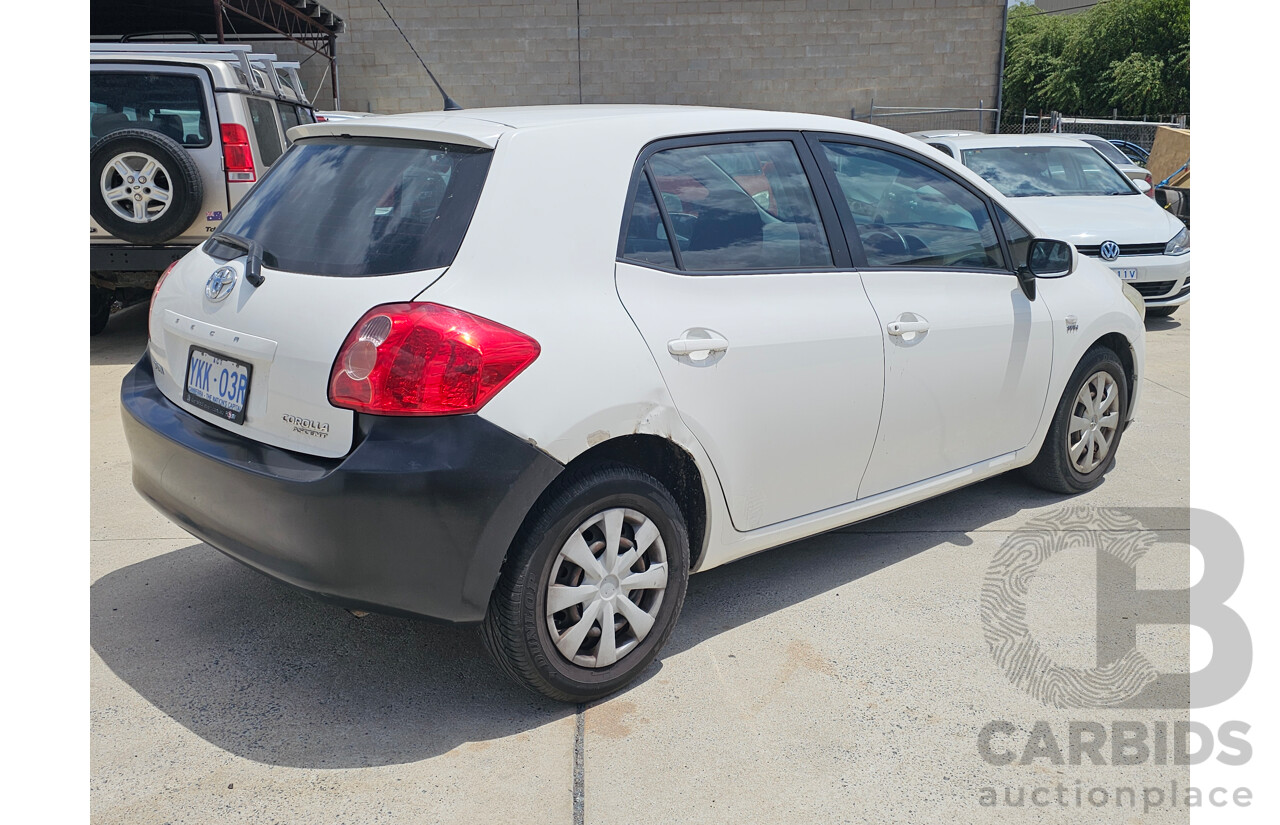 11/2007 Toyota Corolla Ascent ZRE152R 5d Hatchback White 1.8L