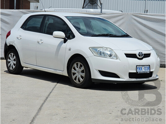 11/2007 Toyota Corolla Ascent ZRE152R 5d Hatchback White 1.8L