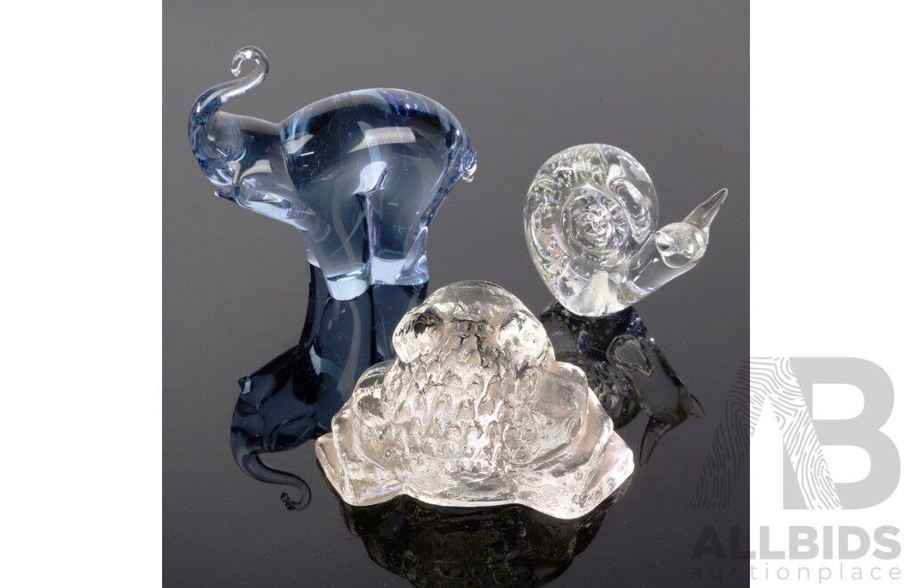 Collection Three Glass Animal Figures Including Pukenburg Frog Example