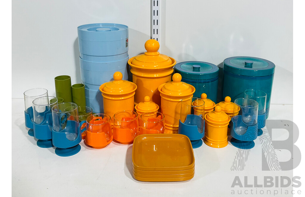 Collection Retro Plastic PIeces Including Sets Glasses in Plastic Holders, Lidded Canisters and More