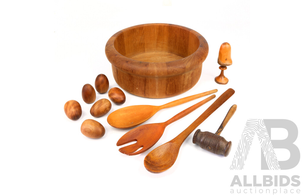 Collection Mid Century and Other Treen Pieces Including Orrefors Salad Bowl, Six Turned Eggs and More