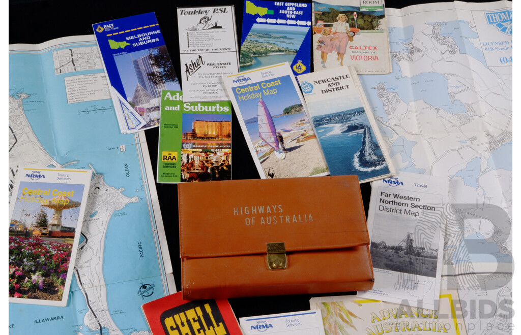 Collection Vintage and Other Australian Road and Touring Maps in Folder