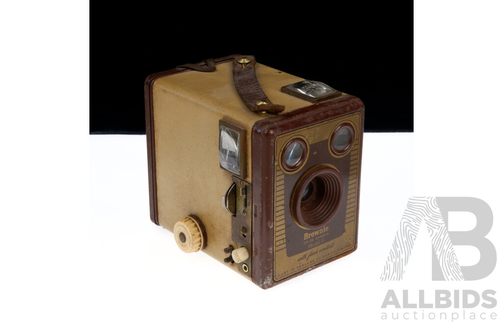 Antique Kodak English Made Box Brownie Six 20 Model F Camera