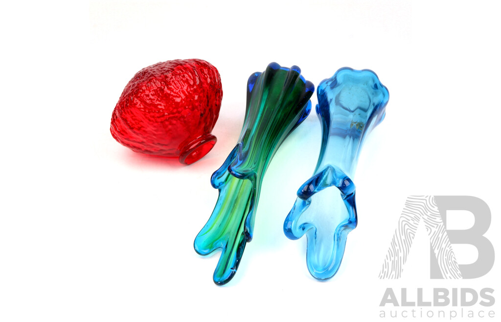 Collection Three Retro Art Glass Pieces Including Sommerso Splash Form Example