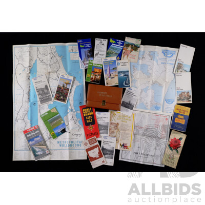 Collection Vintage and Other Australian Road and Touring Maps in Folder