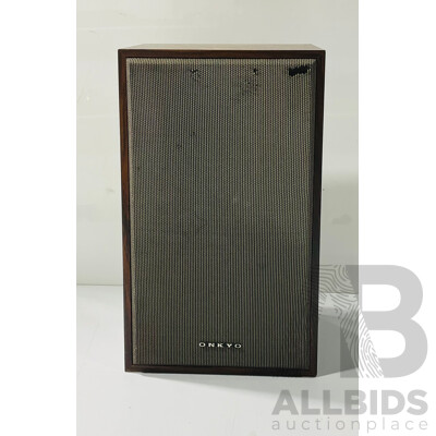 Onkyo Speaker with Wooden Exterior