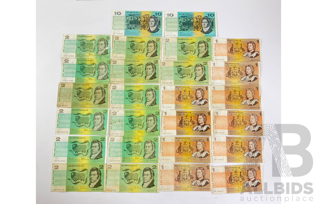 Australian Paper Bank Notes Including 1991 Ten Dollars Fraser/Cole(2) 1970's and 80's Two Dollars Phillips/Wheeler(2), Johnston/Fraser(7) Knight/Stone(5) 1970's and 80's One Dollars.......