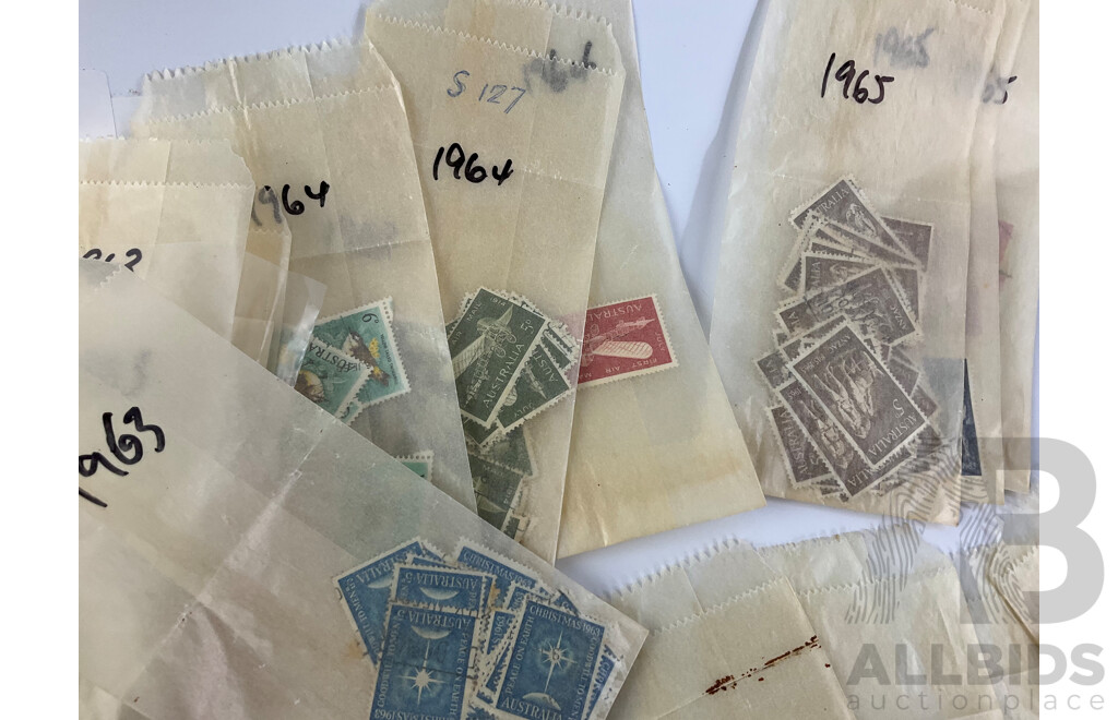 Good Collection of Australian First Day Covers, Mint and Cancelled Stamps Examples Spanning 1934 to 2000s, Many Multiples with WWF Mint Stamps and Blocks, America's Cup Stamp Book